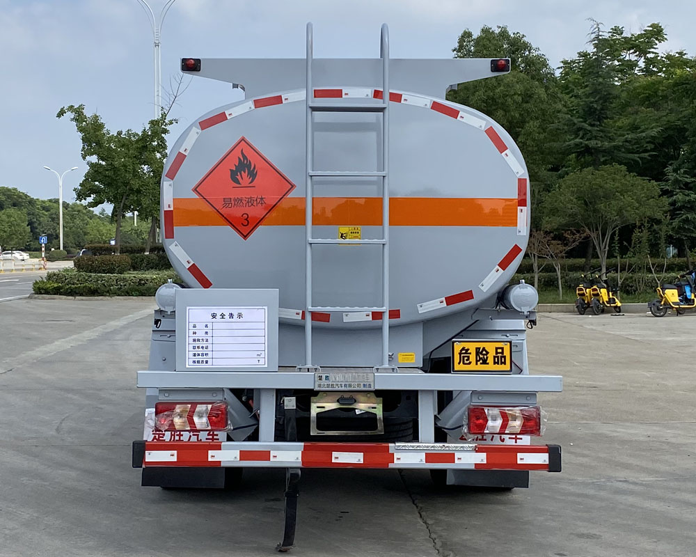 楚勝牌CSC5120GJYJH6型加油車