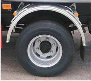 楚勝牌CSC5071GYYJH6型運(yùn)油車