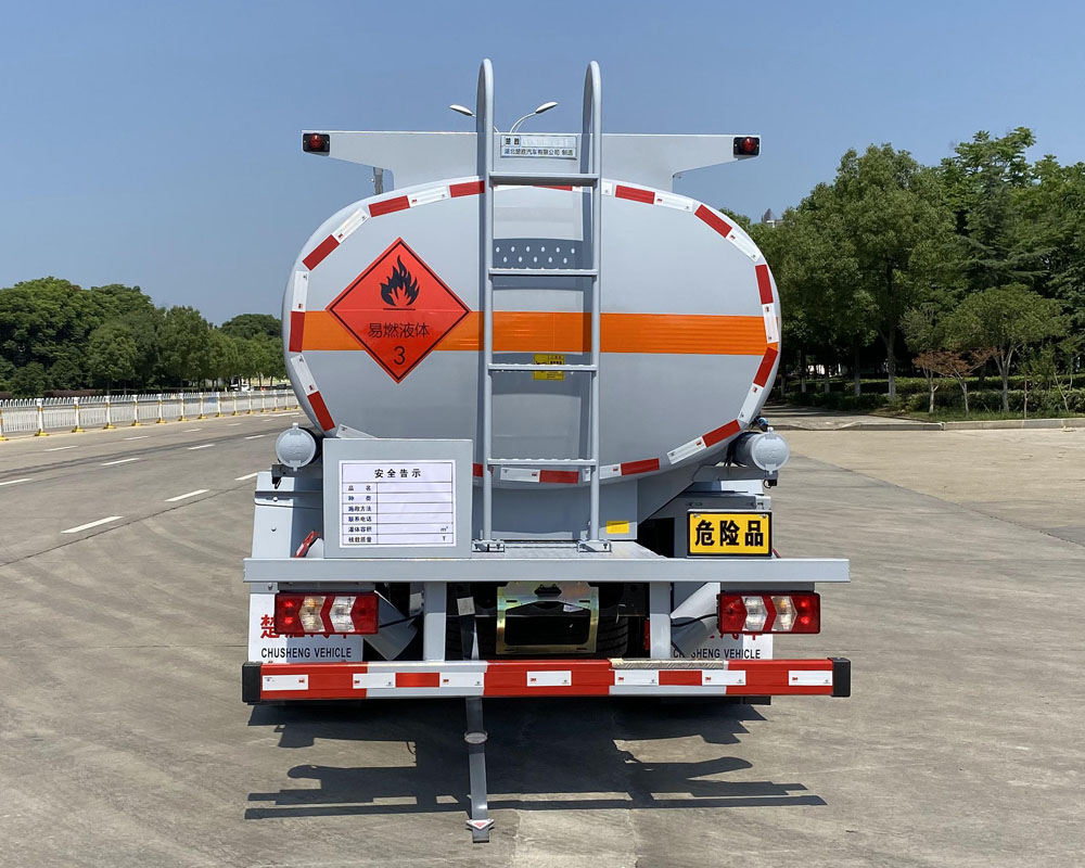 楚勝牌CSC5120GYYJH6A型運(yùn)油車