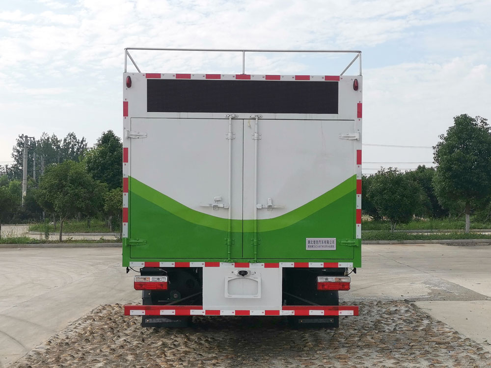 楚勝牌CSC5100TWC6型污水處理車