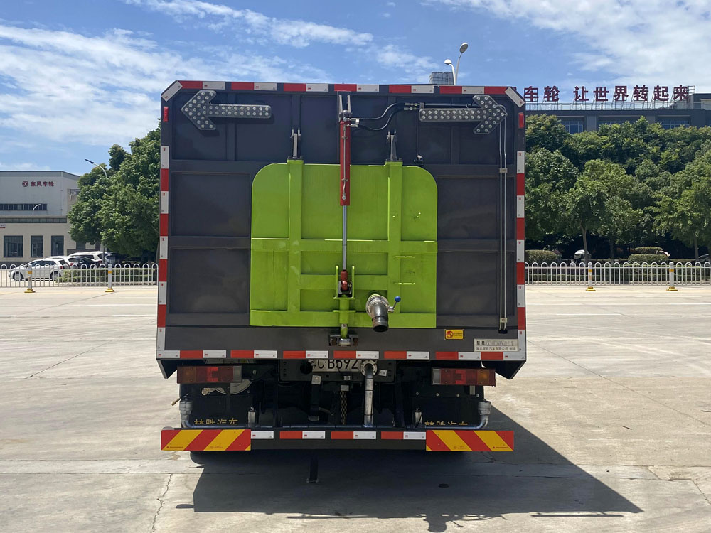 楚勝牌CSC5180TXS6DFNG型洗掃車