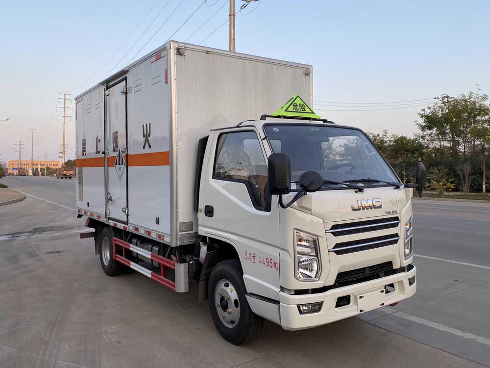 楚勝牌CSC5040XZWJ6型雜項危險物品廂式運輸車