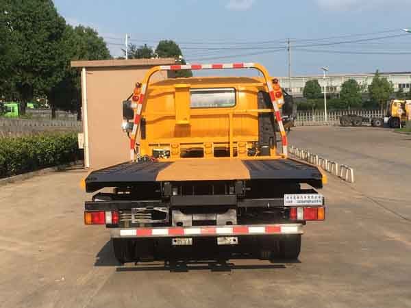 楚勝牌CSC5045TQZPJ6型清障車