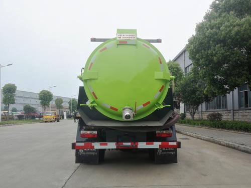 國(guó)六東風(fēng)凱普特8立方吸污車(chē)