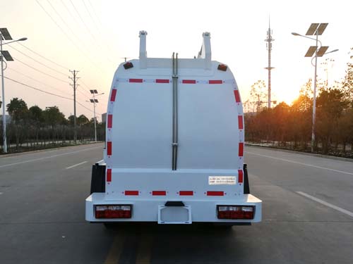 楚勝牌CSC5075TCA6型餐廚垃圾車