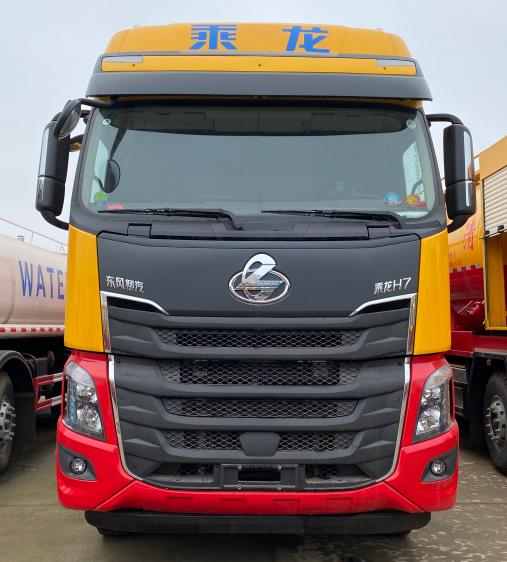 柳汽乘龍前四后八22立方清洗吸污車