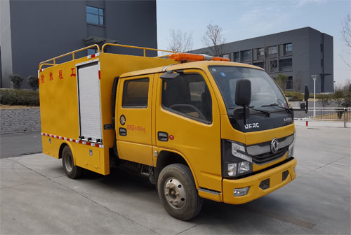 東風(fēng)多利卡雙排座救險(xiǎn)車