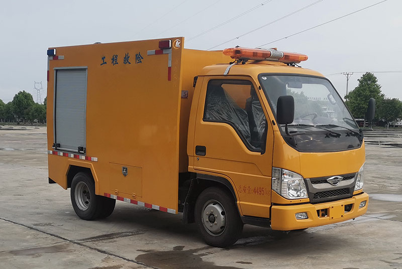 福田豪曼救險(xiǎn)車