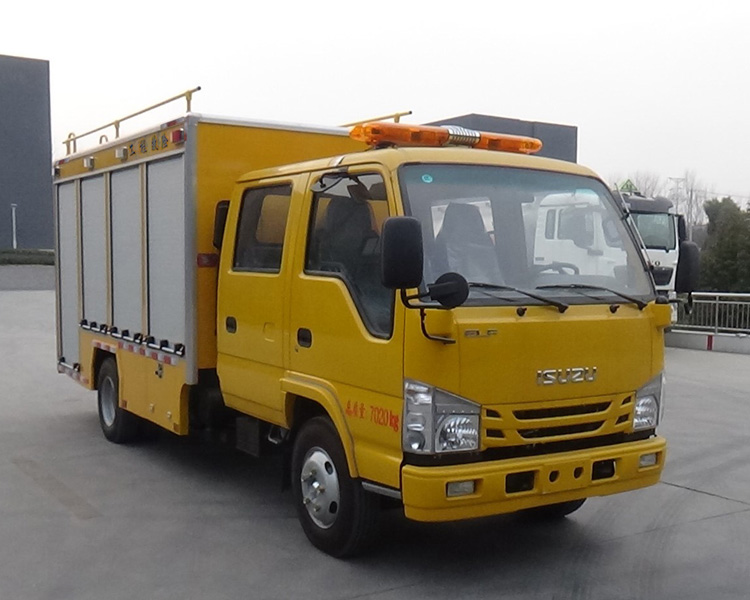 慶鈴五十鈴雙排座救險(xiǎn)車