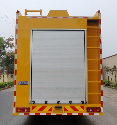 東風(fēng)天錦大流量排水搶險(xiǎn)車(chē)