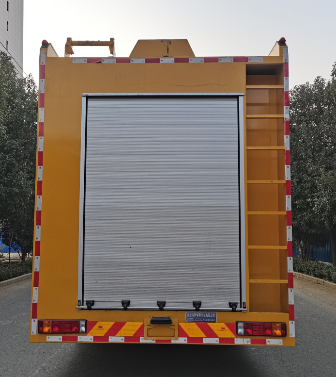 陜汽軒德大流量排水搶險(xiǎn)車