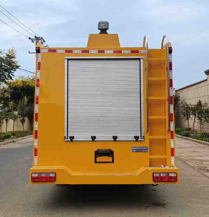 東風(fēng)D9大流量排水搶險車大流量排水搶險車