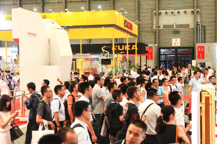 新能源轎車(chē)工程與商用車(chē)工程將變成亮點(diǎn)