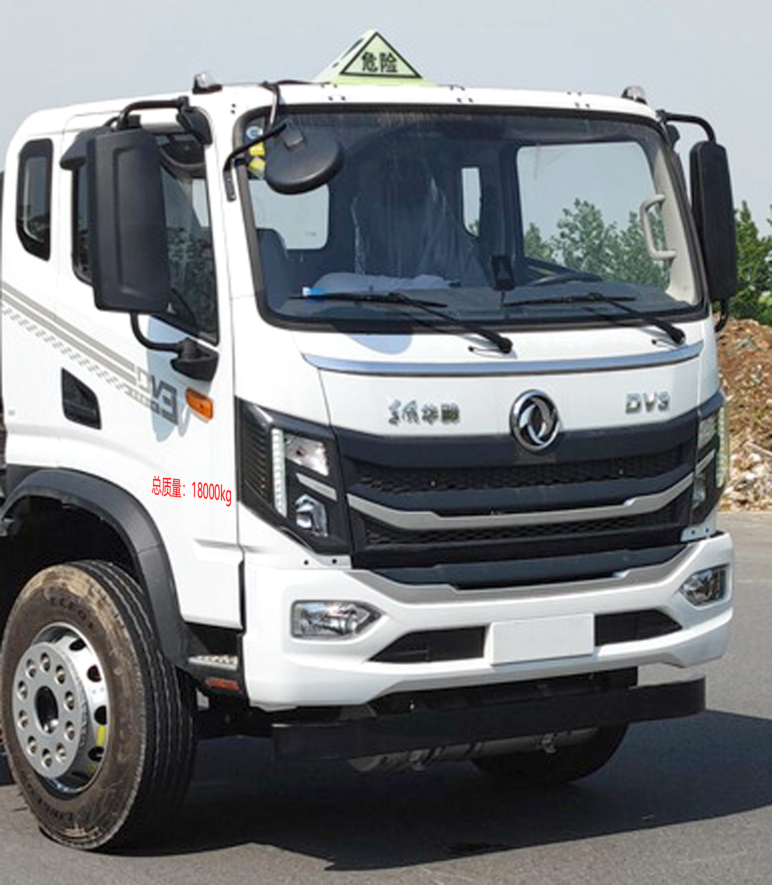 楚勝牌CSC5183GYYEH6A型運(yùn)油車