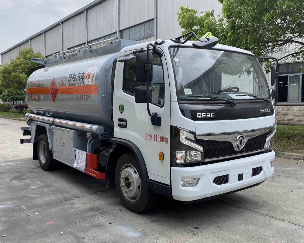 楚勝牌CSC5127GYY6A型運(yùn)油車