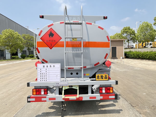 楚勝牌CSC5097GJYZ6型加油車