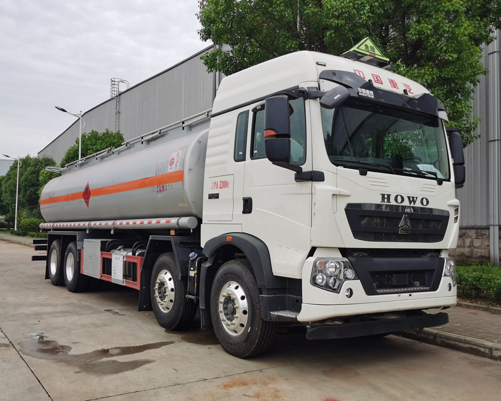 楚勝牌CSC5327GYYZ6A型運油車