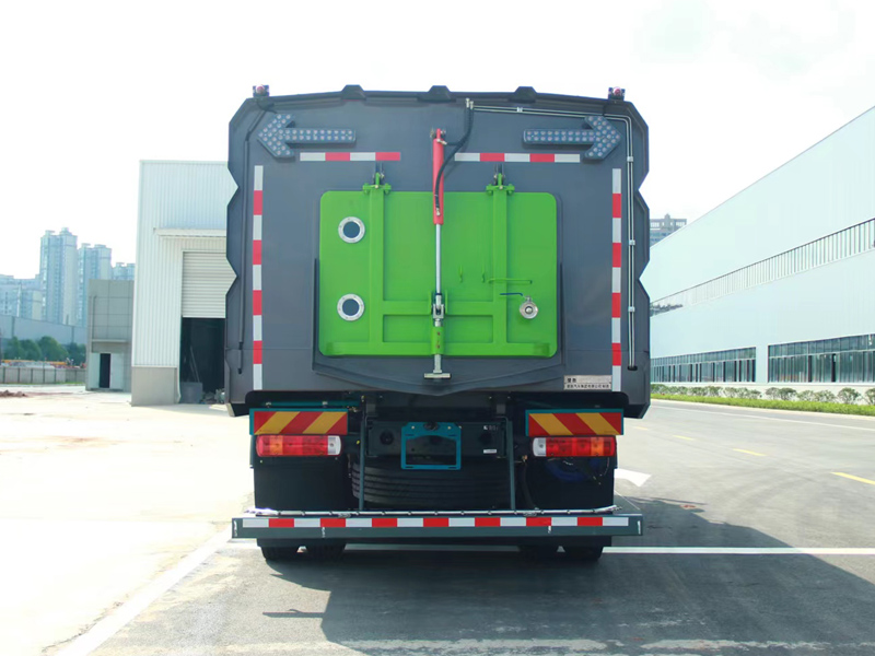 楚勝牌CSC5181TXSB6型洗掃車