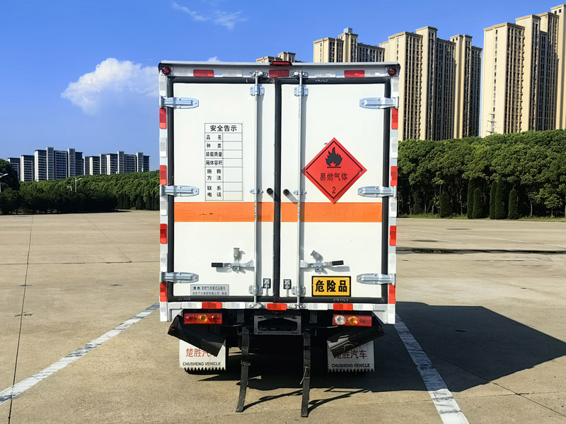 楚勝牌CSC5032XRQB6型易燃氣體廂式運輸車