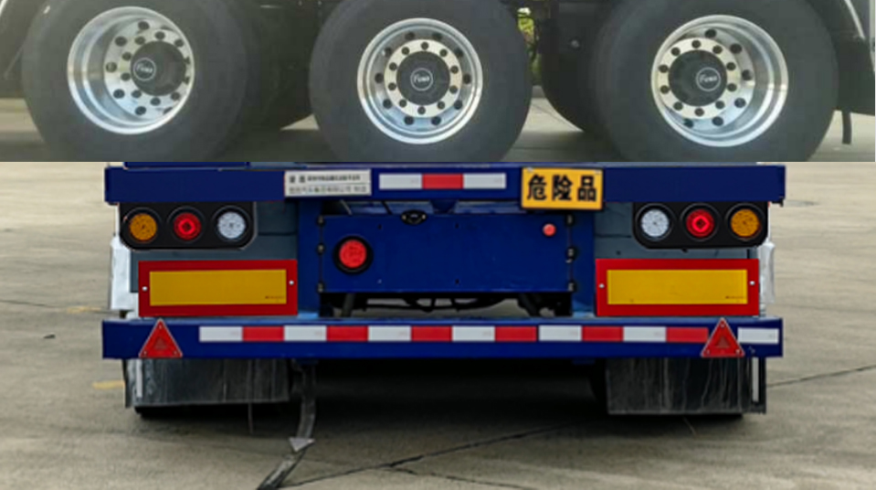 楚勝牌CSC9401GFWCY型腐蝕性物品罐式運(yùn)輸半掛車