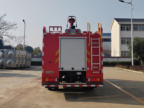 楚勝牌CSC5130GXFPM60/SH6型泡沫消防車