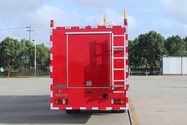 楚勝牌CSC5060TXFQC80/Q6型器材消防車