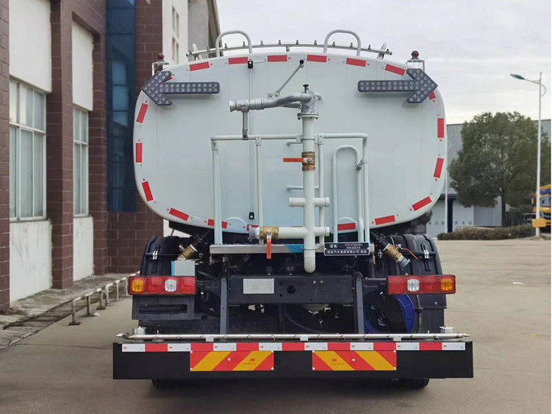 楚勝牌CSC5187GQXSBEV型純電動清洗車