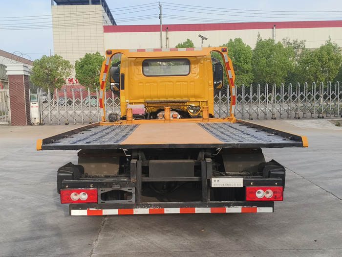 楚勝牌CSC5040TQZPBBEV純電動(dòng)清障車