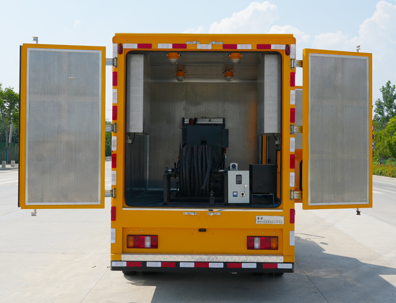 楚勝牌CSC5060XDYZ6電源車