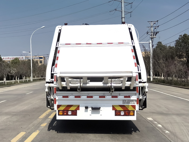 楚勝牌CSC5187ZYSSBEV型純電動(dòng)壓縮式垃圾車