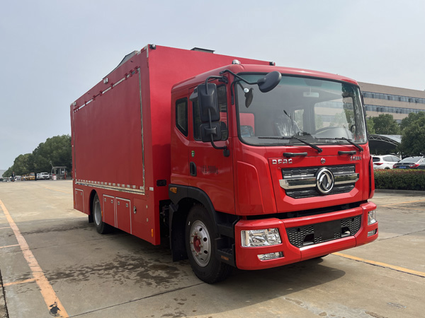 楚勝牌CSC5180XZB6型裝備車
