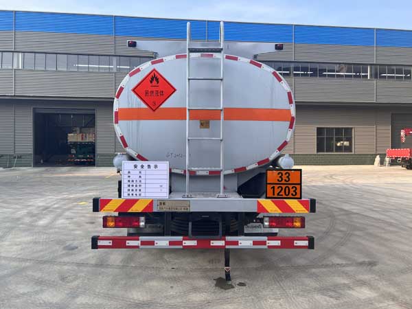 楚勝牌CSC5189GJYS6型加油車