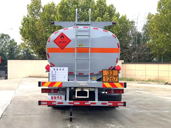 楚勝牌CSC5266GRYZ6型易燃液體罐式運輸車