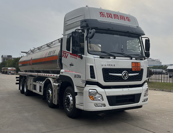 楚勝牌CSC5327GYYLEZ6A型鋁合金運(yùn)油車(chē)