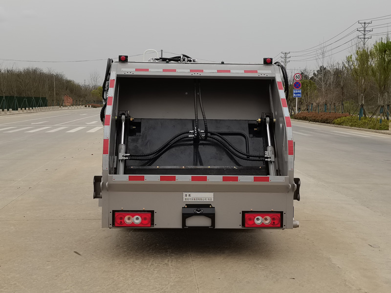 楚勝牌CSC5044ZYSB6壓縮式垃圾車