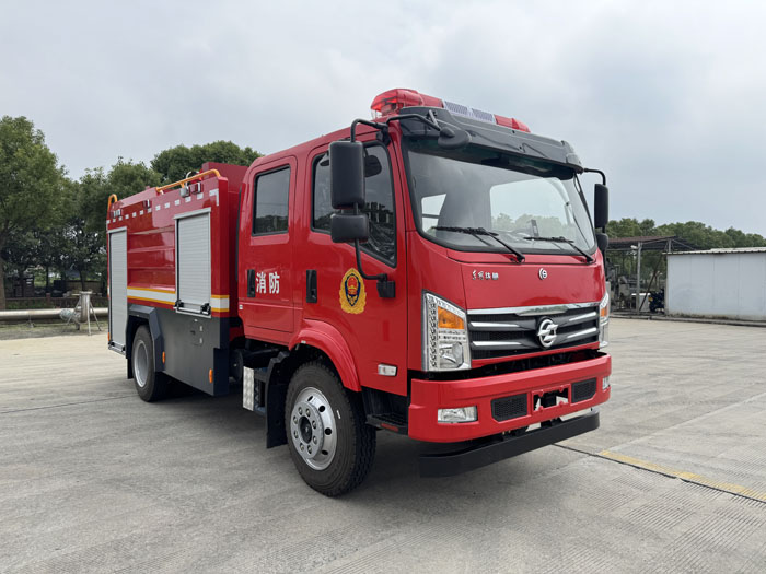 楚勝牌CSC5130GXFSG60/DF6水罐消防車(chē)